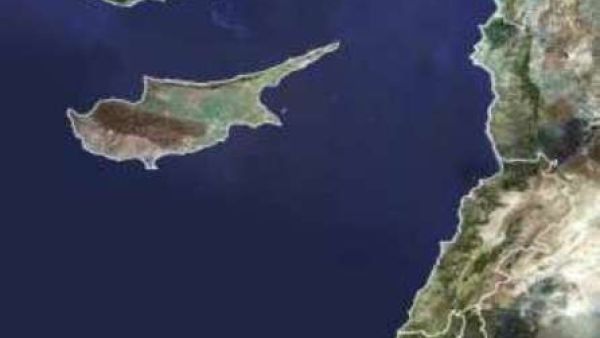 من المتوقع صدور النتائج النهائية في وقت متأخر الاثنين او مبكر الثلاثاء