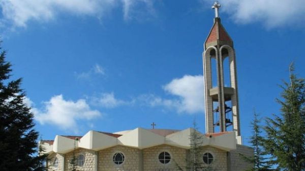 مبشر مسيحي يدعى “جوليان” يؤكد تنصر أحد المسؤولين البارزين في “داعش” 