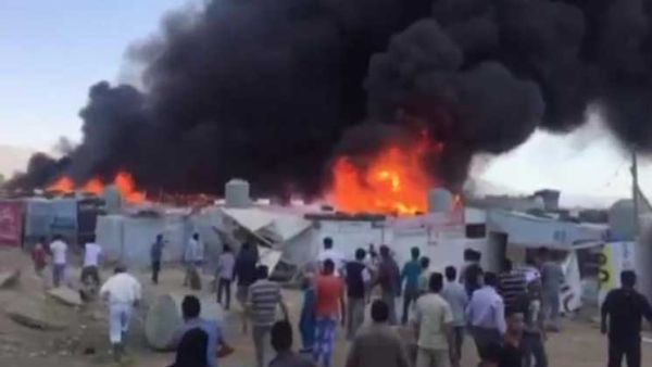 حريق هائل في مخيم للنازحين السوريين في منطقة المندرة