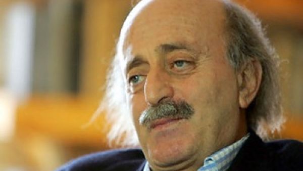 رئيس الحزب التقدمي الاشتراكي والزعيم الدرزي الأبرز في لبنان النائب وليد جنبلاط 