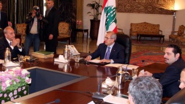 الرئيس اللبناني ميشال سليمان خلال ترؤسه احدى جلسات الحوار الوطني