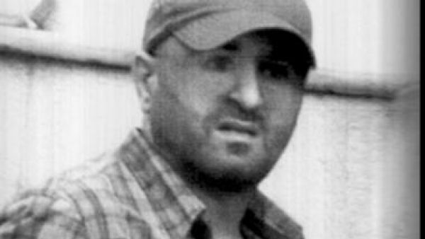 بدر الدين، يعتبر من الآباء المؤسسين لحزب الله، وهو من مواليد العام 1961