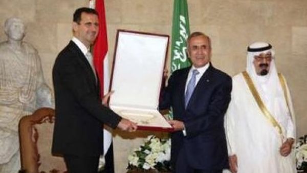 قمة بيروت تدعو للاحتكام الى الشرعية والحوار في أي خلافات 