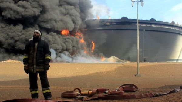 A Libyan oil facility was set ablaze last month after attacks launched by Daesh militants to seize key export terminals. (AFP/File) A Libyan oil facility was set ablaze last month after attacks launched by Daesh militants to seize key export terminals. (AFP/File)