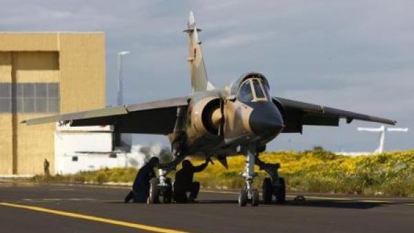 طائرة تابعة لسلاح الجو الليبي 
