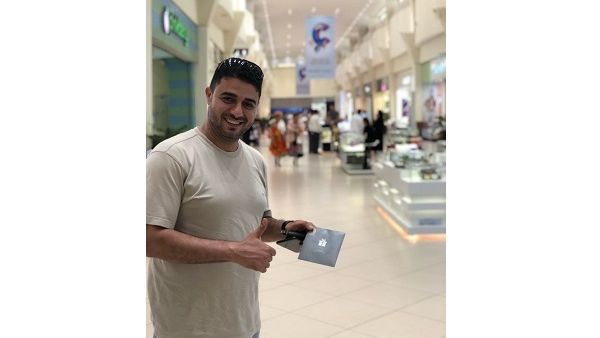 Shoppers who spend Dh200 at the mall have a chance of winning two weekly prizes of Dh5,000. Shoppers who spend Dh200 at the mall have a chance of winning two weekly prizes of Dh5,000.