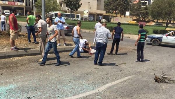  تفجير استهدف حافلة ركاب يقتل نائب رئيس بلدية بلبنان