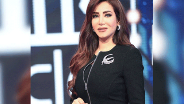 تشارك لجين عمران جمهورها تفاصيل حياتها عبر حساباتها في مواقع التواصل