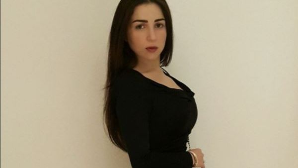 الفنانة المصرية مي عزالدين
