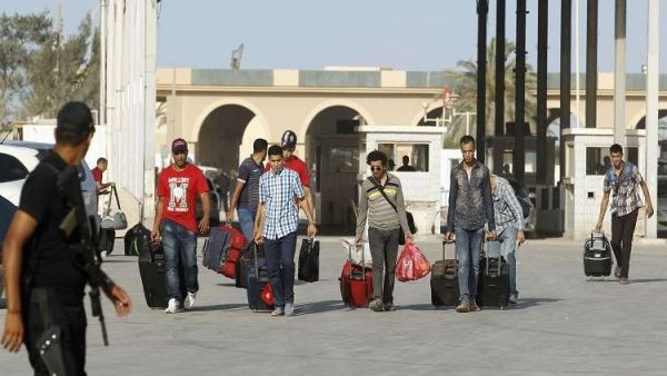 الرباط تؤكد عودة 17 ألف مغربي من مناطق النزاع
