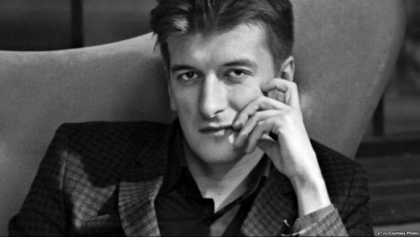  تم العثور على مكسيم تحت شرفته وكان في غرفة الطوارئ