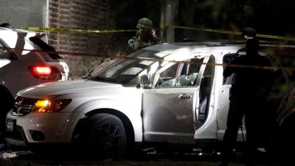 مقتل تسعة في تبادل لإطلاق النار بين الشرطة المكسيكية ومسلحين
