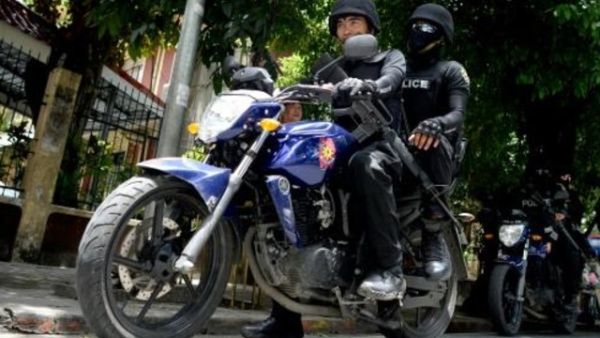 دورية للشرطة في مانيلا
