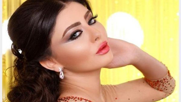 الفنانة مريم حسين