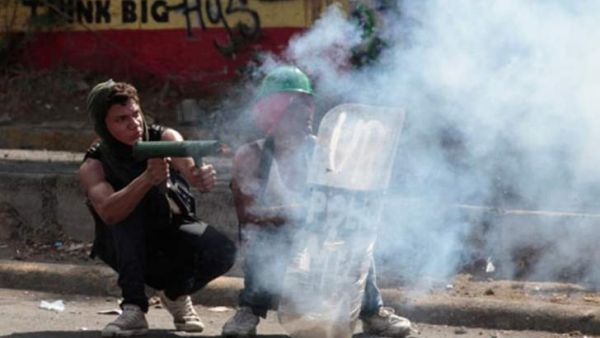 قتيل و11 جريحاً خلال تظاهرات في نيكاراغوا ضد الرئيس اورتيغا