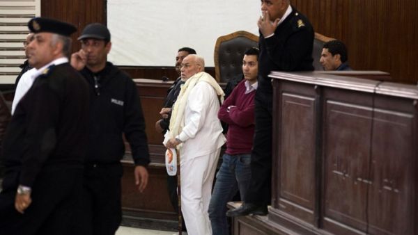 هيئة بريطانية: وفاة عاكف تكشف توحش النظام المصري
