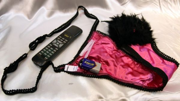 SYRIE, DAMASCUS : A picture shows a pair of battery-operated novelty underwear at a shop in the popular Hamadiyeh souk in Damascus on March 3, 2009. Chocolate knickers, panties adorned with singing canaries, feathered bras that twinkle in the dark... all this and more can be found in the popular Hamidiyeh market, the best known in the capital Damascus. 
