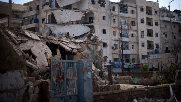 Image of the destruction in the Salaheddine district of the northern Syrian city of Aleppo on April 12, 2013. (AFP PHOTO / DIMITAR DILKOFF)