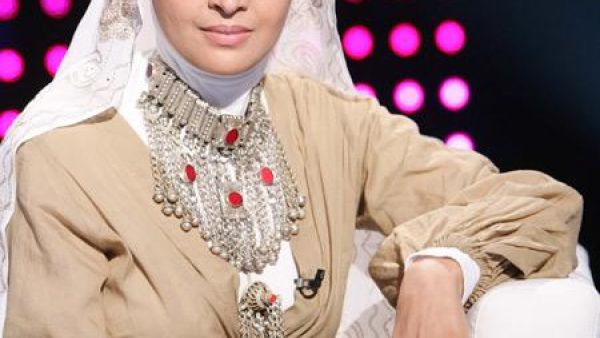 الفنانة حنان ترك تقرر الاعتزال 