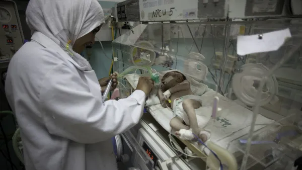 Gaza stays cutting edge by re-naming its old-era hospital-name, Mubarak, 'Tahrir '