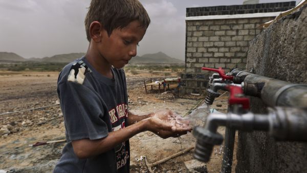 The opening of a Unicef sponsored Water Scheme close to the Al-Mazraq IDP camps, Al-Mazraq, Yemen, August 14, 2010.