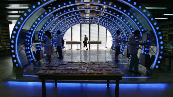 There is no lack of wondrous bookshops, as can be seen in this bookstore in China.