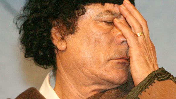 He'd rather not see/ Gaddafi blackout of internet from Facebook, Twitter, Aljazeera.net.