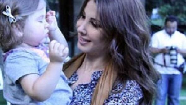 فرحة اللقاء وعتب ميلا