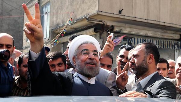 روحاني يتطلع لتحسين العلاقات مع امريكا