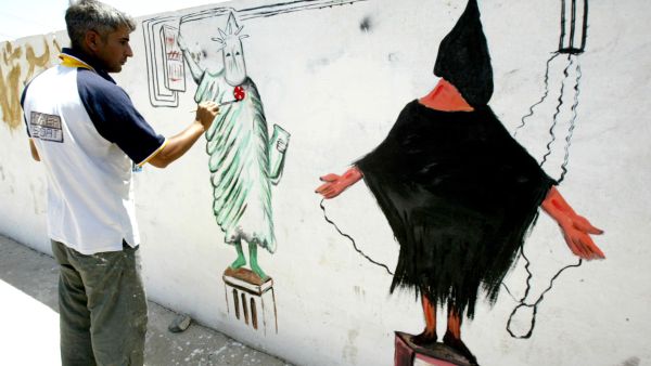 Male and female prisoners from around Jordan use paint strokes as rehab or therapy.
