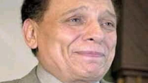 Adel Imam plays in "The Godfather", with the new up and coming starlet Dana Hamden.