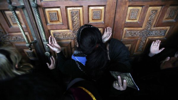 The deaths of Pope Shenouda III and Amina Al Filali are the same in Brett's eyes.