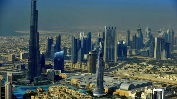Dubai skyline (Source: Wikimedia Commons)