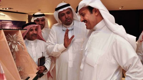 Prince Sultan Bin Abdul Aziz during his visit to Elaf Jeddah Hotel