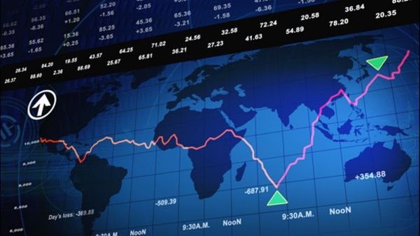 Believe it or not, price bubbles are in no way the result of increased speculation. 