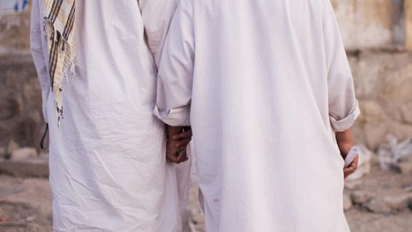 Saudi Arabia does not tolerate same sex liaisons. 