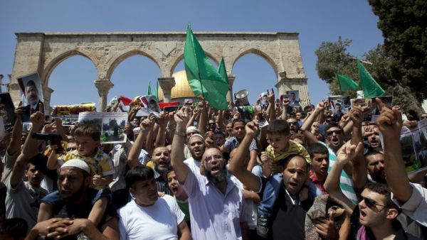 Hamas supporters rally in Jerusalem earlier this year (File Archive/AFP)