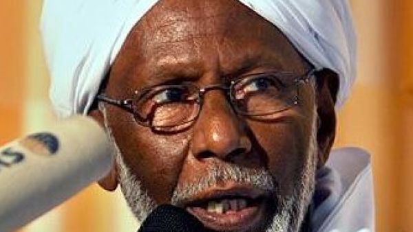 الزعيم السوداني المعارض حسن الترابي