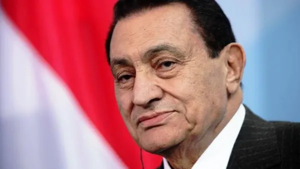 محاكمة جديدة لمبارك 
