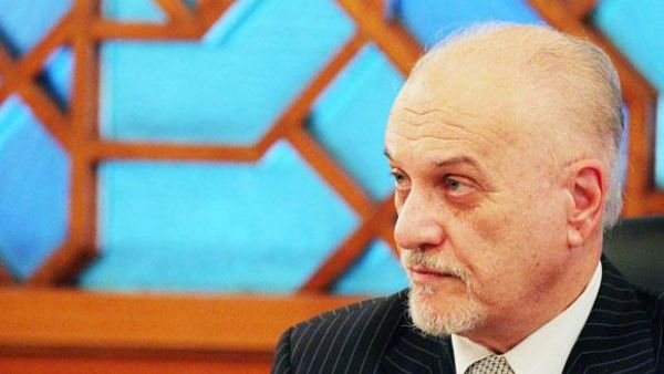 A top Iraqi minister warned Israel that it cannot use its airspace to attack Iran. 