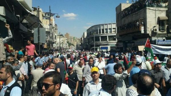Will Jordan's protest fever go further? 'Raghdan' protestors arrive at the downtown venue in Amman's 'Friday to rescue Jordan'