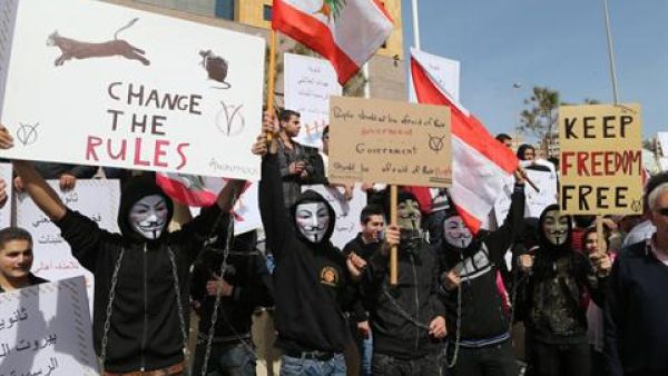 Student protestors in Beirut call for a delayed wage hike to be pushed through parliament ( Photo Daily Star/Mohammed Azakir)