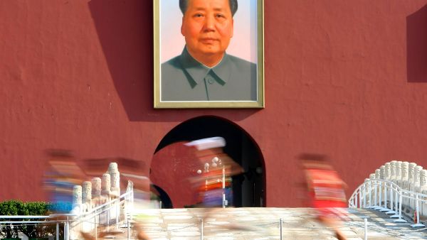 Another dictator who sacrificed people for perceived country notions.