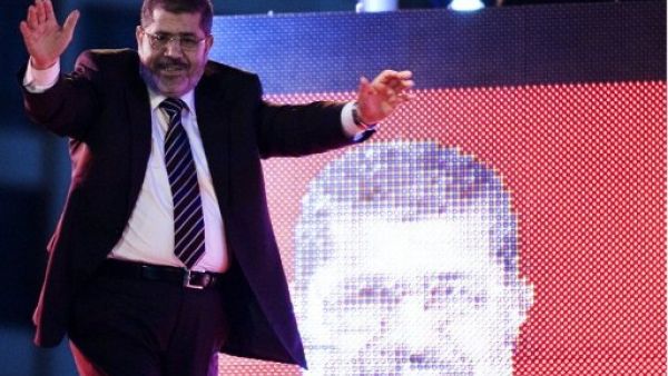 Mohamed Mursi goes for broke