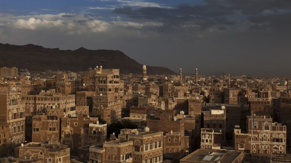 Lowered interest rates could be a good sign for Yemen's economy, experts say Lowered interest rates could be a good sign for Yemen's economy, experts say