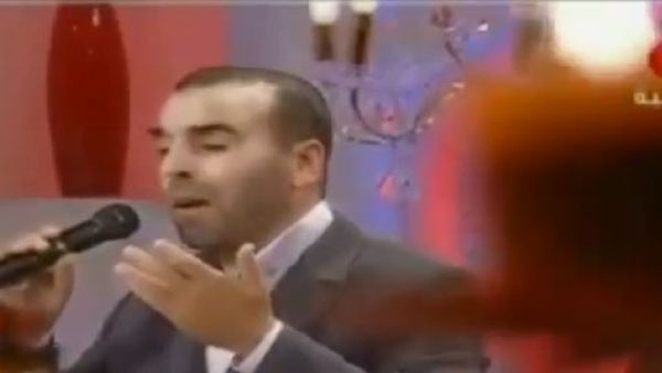 صورة من فيديو الابتهالات الدينية بمناسبة العيد. صورة من فيديو الابتهالات الدينية بمناسبة العيد.