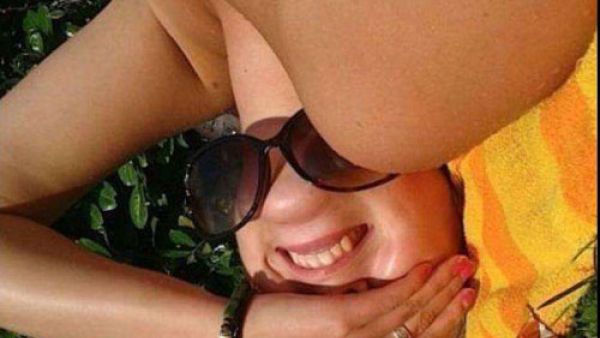 بس برضه ابتسامة