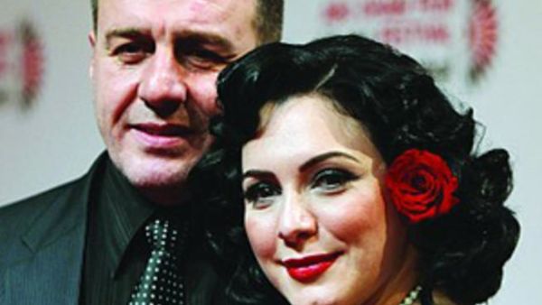 Wael (L) and Sulaf are the ultimate Syrian celebrity power couple.