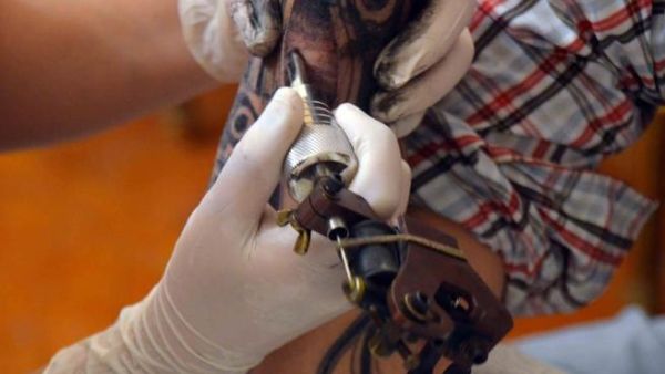 Tattoo you: parlors in Egypt get busy