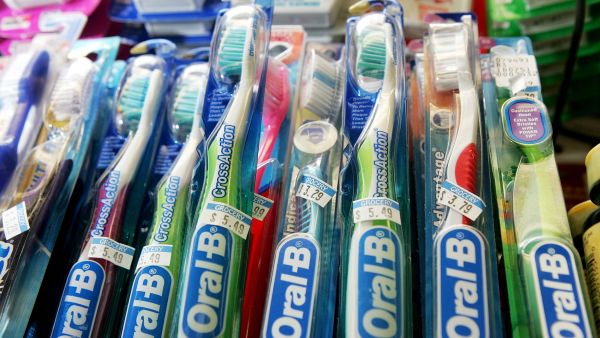 A smart solution straight from a Lebanese fresh mind, but can it compete with our fresh-mint commercial Colgate culture?